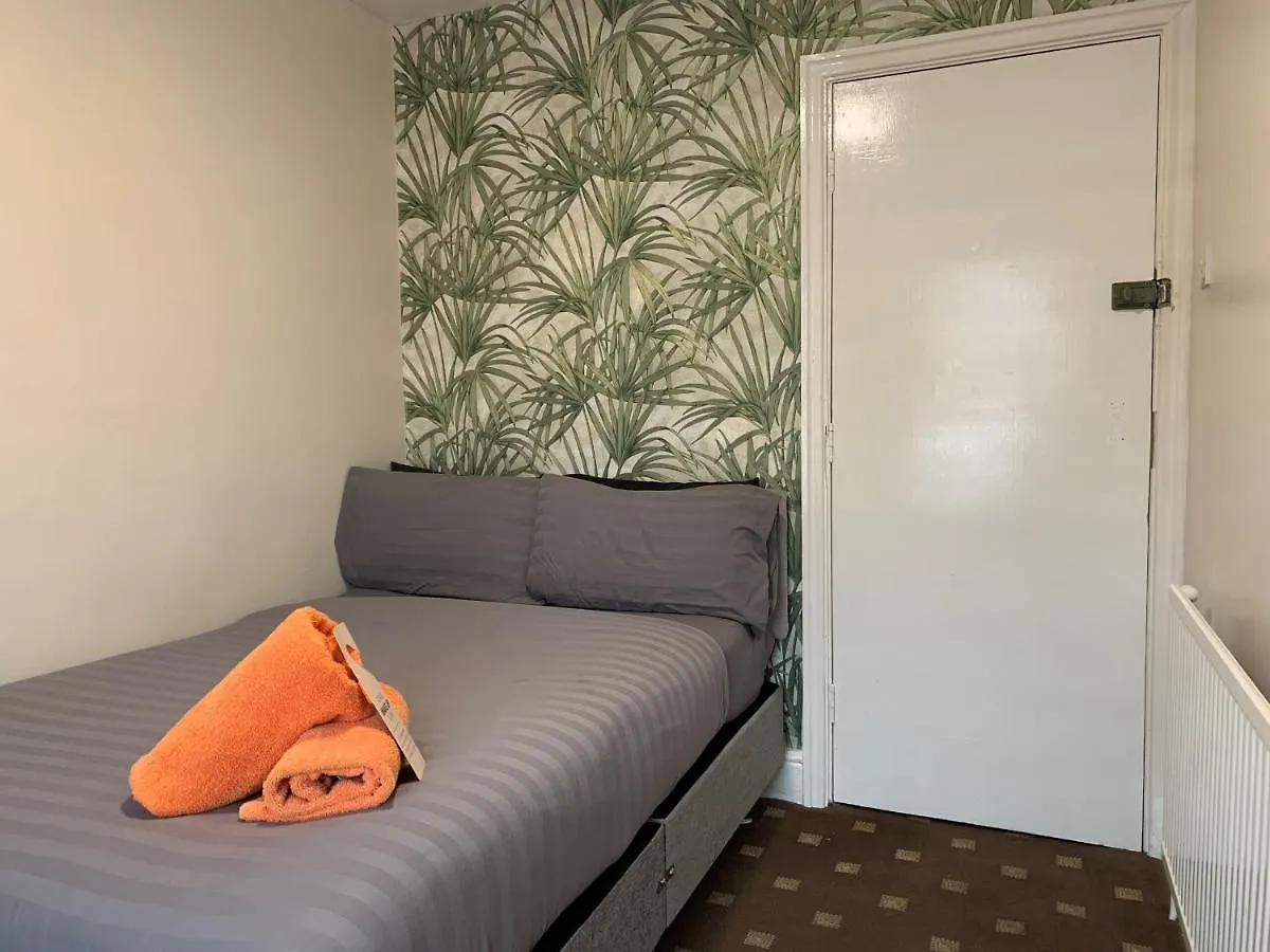 ***  Malibu Hotel Blackpool Reino Unido